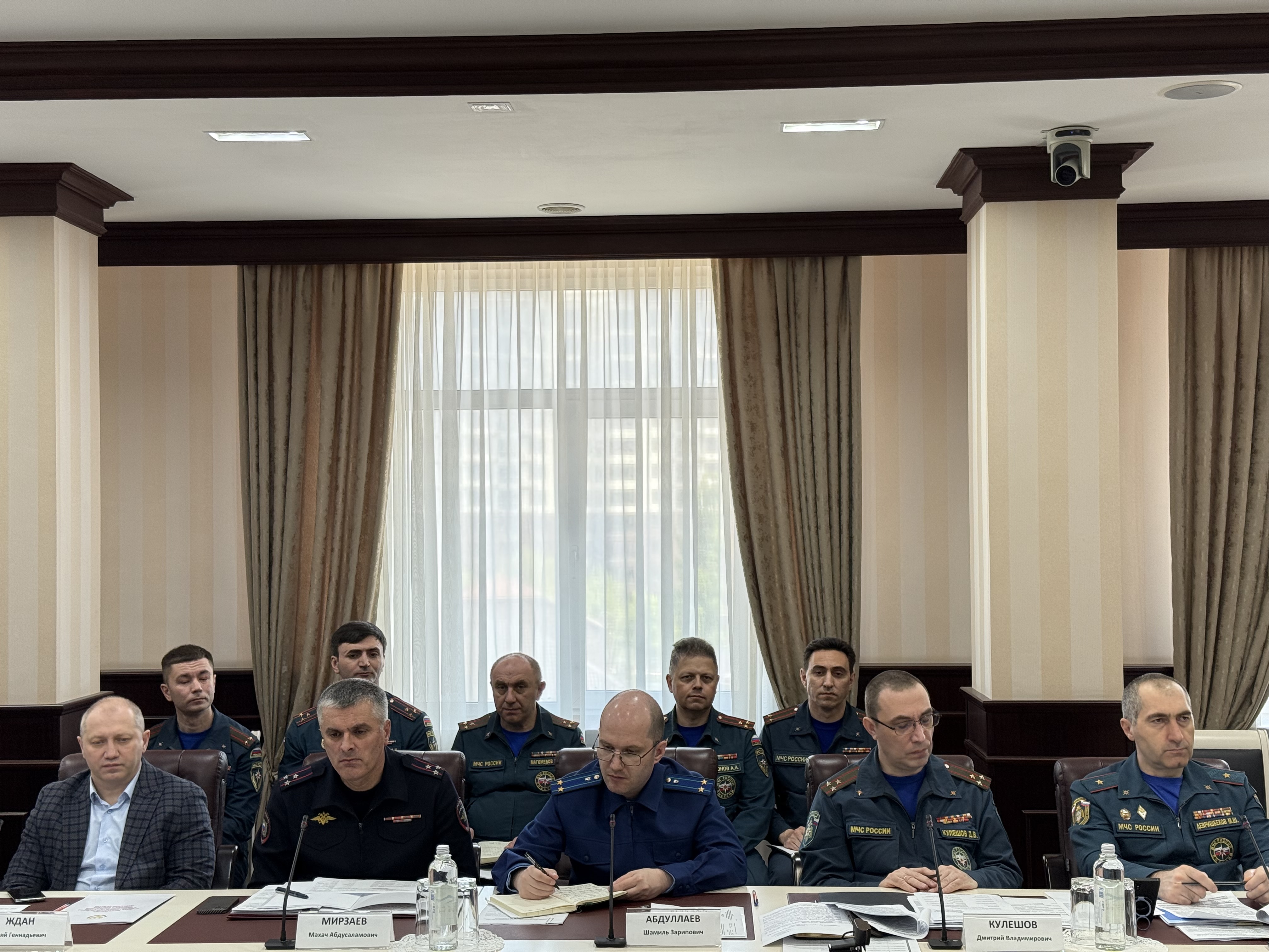 Глава МЧС России провел заседание правкомиссии по ликвидации последствий паводков в Дагестане